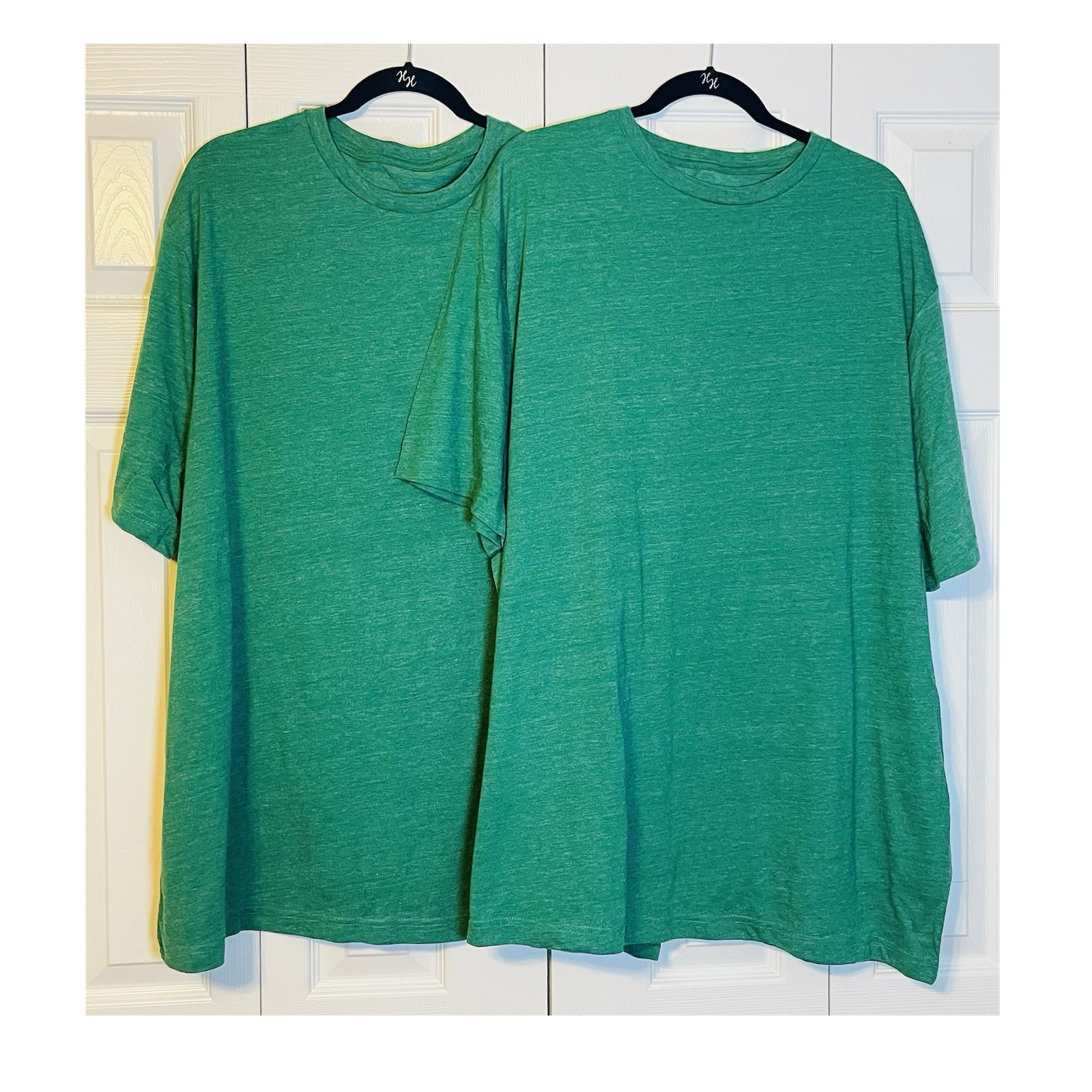 Set of 2-Men’s Green Solid Crew Neck Short Sleeve T-Shirt 3XL. Poly/Cotton/Rayon
