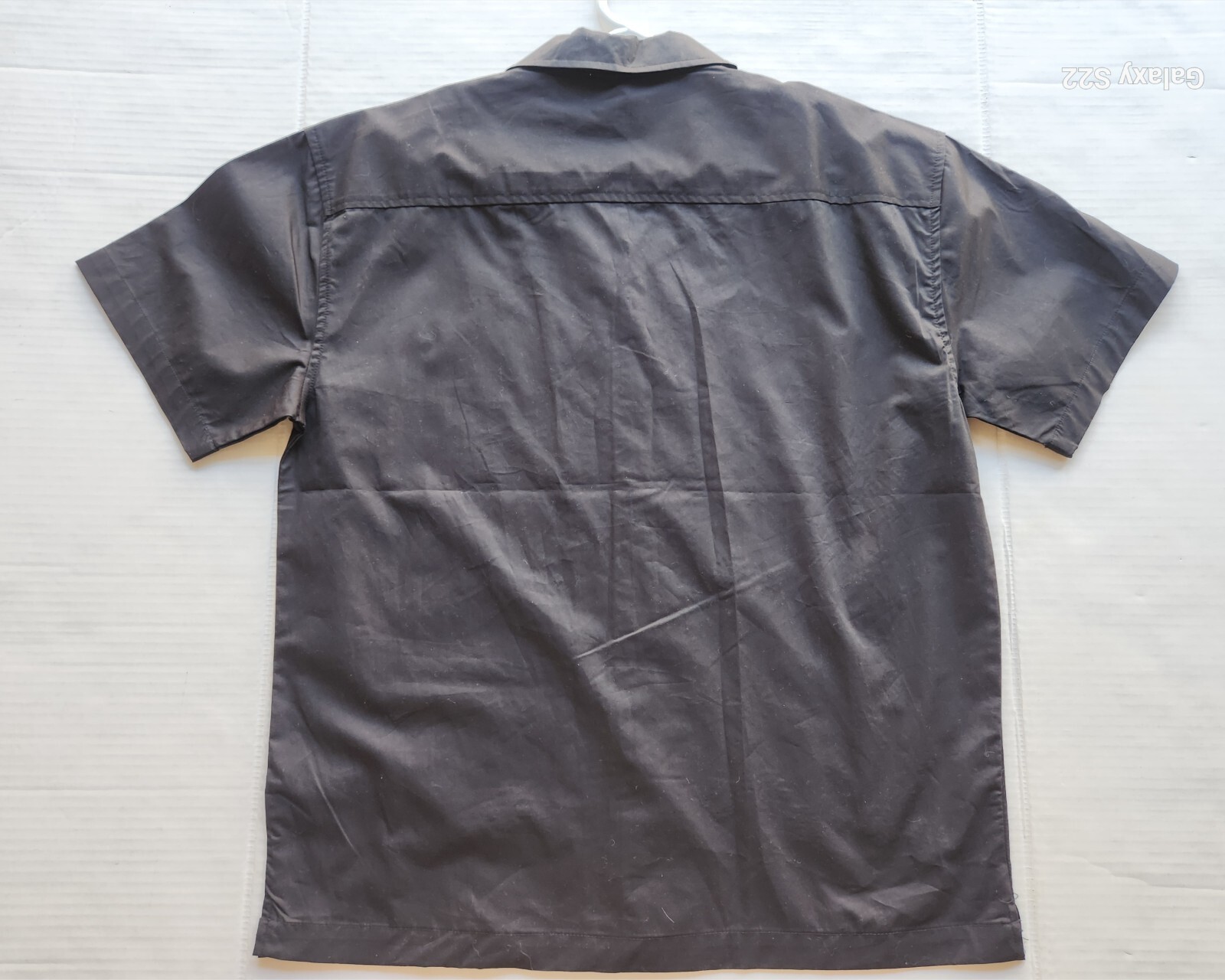 Forever 21 Men’s Apparel Black Woven Top Polo Shirt – Size: Medium