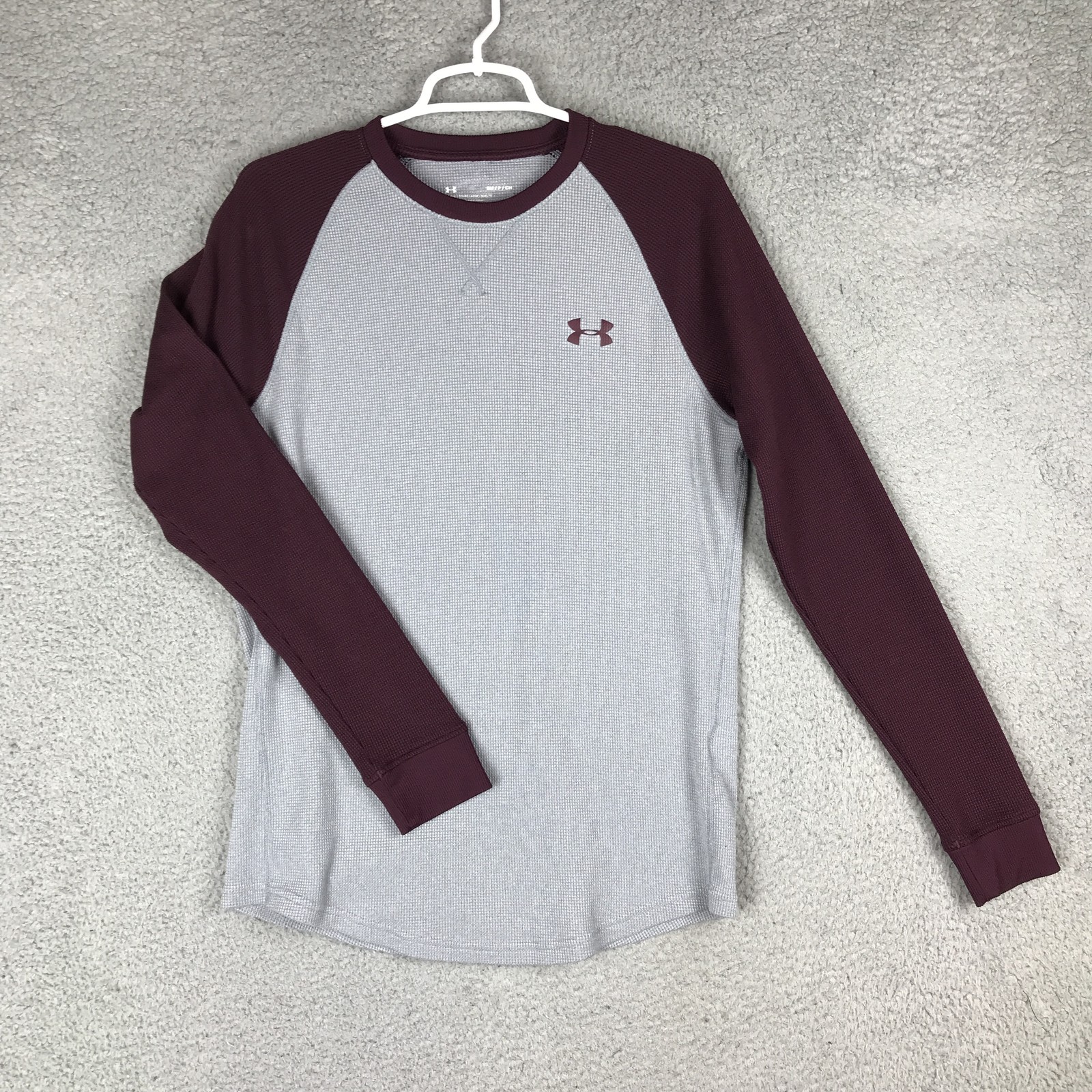 Under Armour Shirt Mens Small Gray Maroon Long Sleeve Raglan Loose Fit Athletic