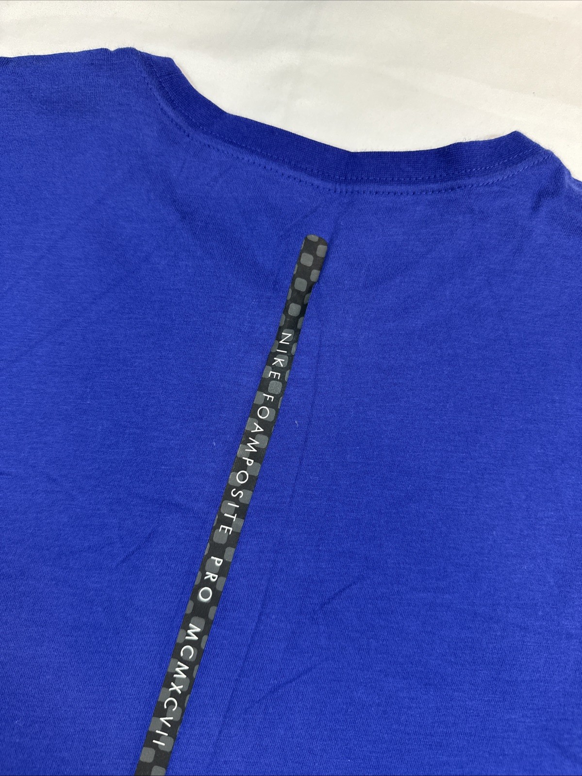 Nike NSW T-Shirt Tee Men Large Blue 867218 455 Foamposite One New