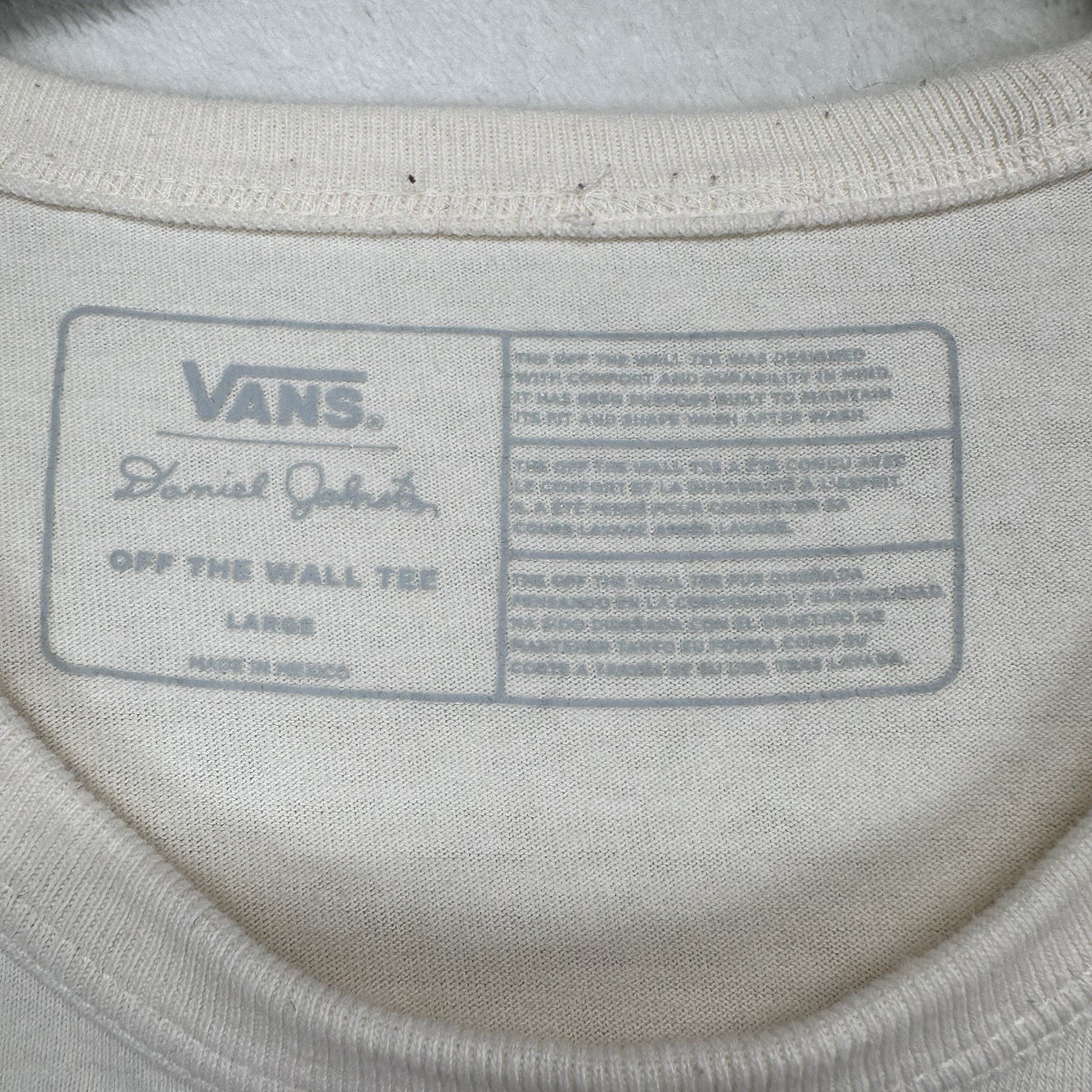 Vans Daniel Johnston Graphic T Shirt Mens Large Off White Artist Skate Art Tee