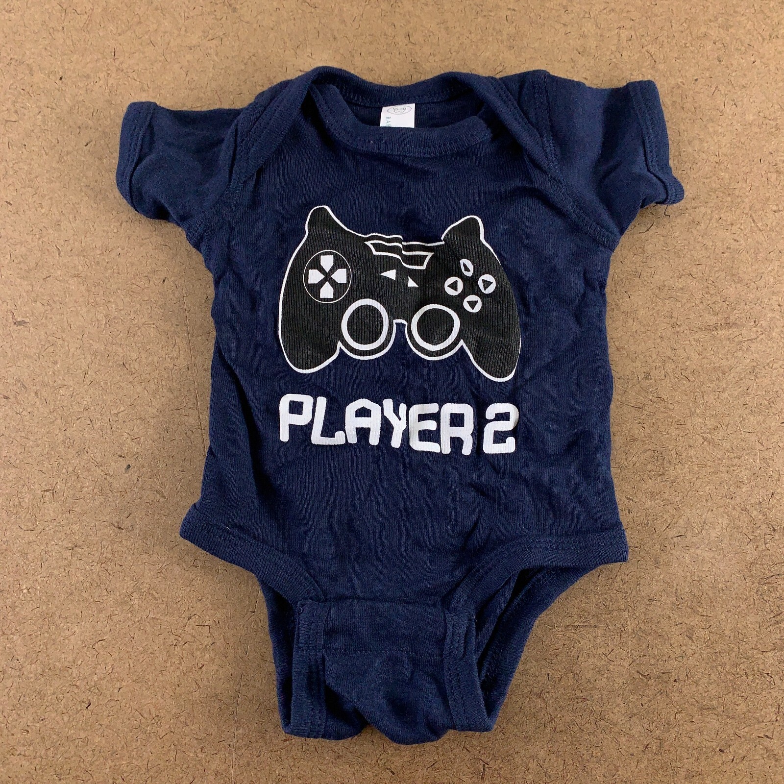 Adult Medium & Newborn Gaming Player One Player Two T-Shirt & Bodysuit Set New