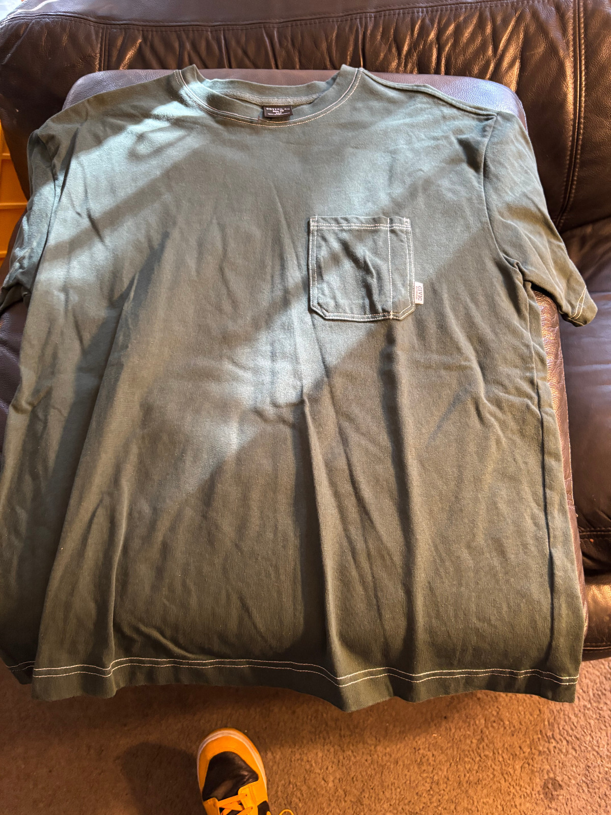 Cotton On brand box fit green t shirt crew neck Mint Med designer