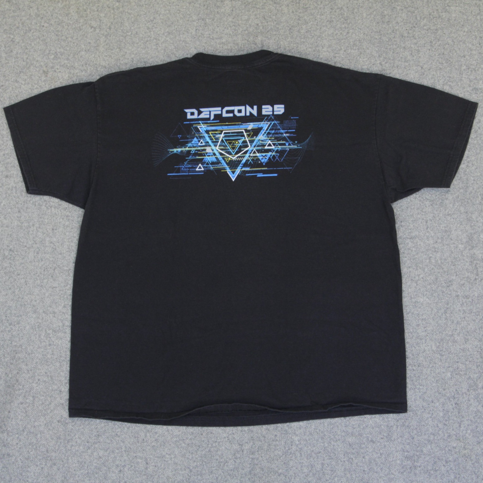 Defcon DEF CON 25 T Shirt XL VTG 2017 Las Vegas Computer Hacker Conference Tech
