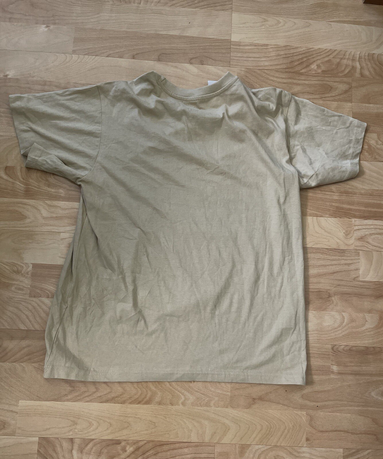 Brooklyn Vertical Graphic Bear T-shirt Tan Siz Medium NWT