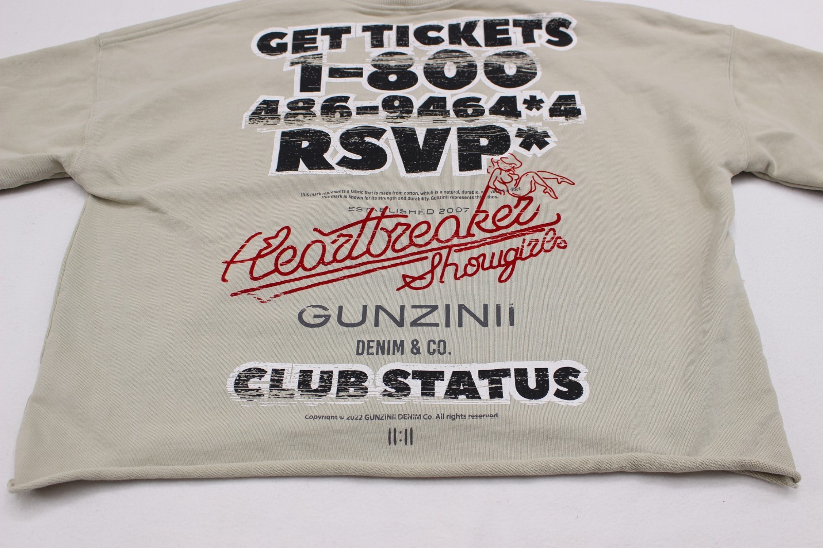 Gunzinii Heartbreaker showgirls men size M short sleeve beige raggy t shirt