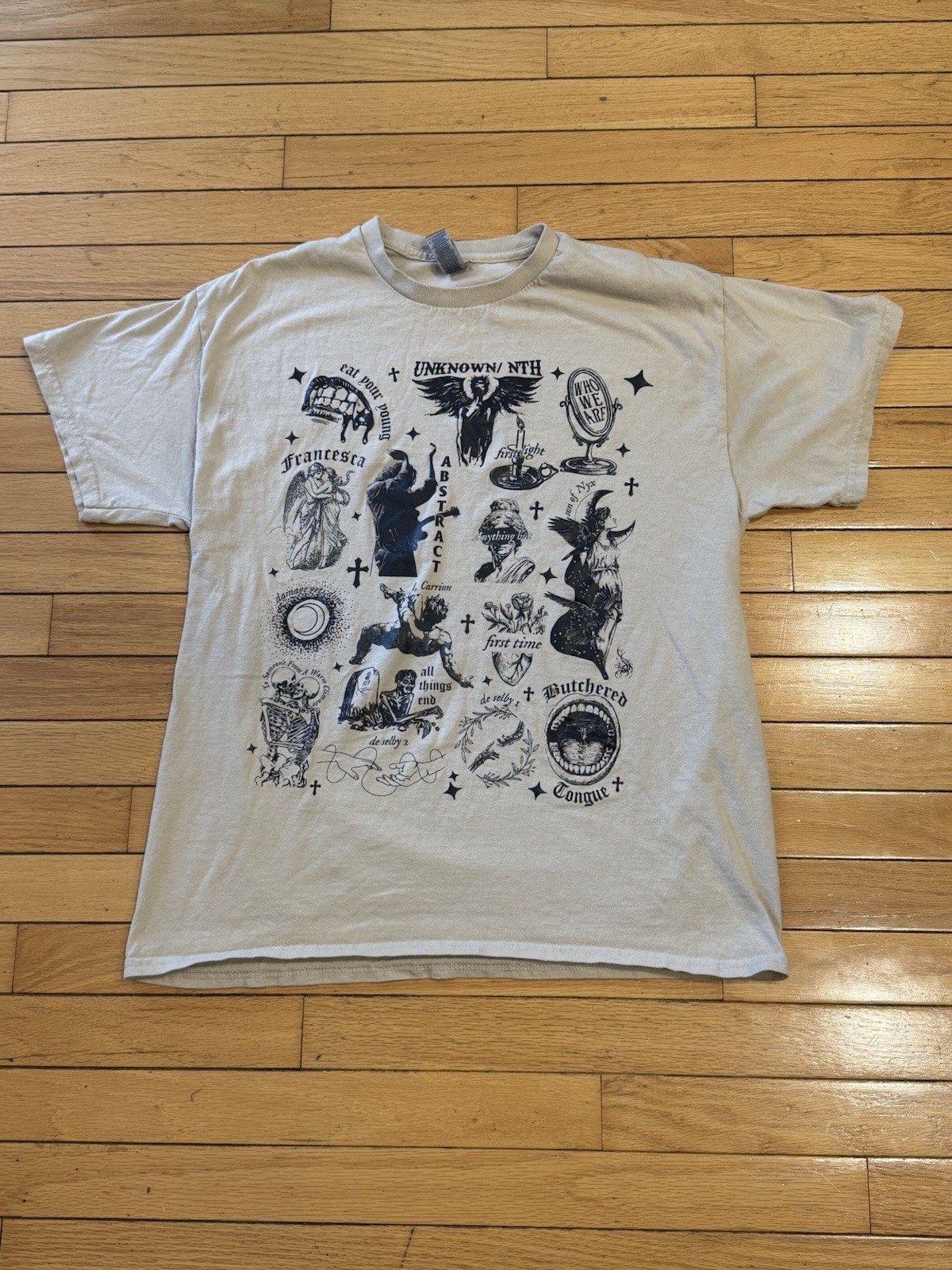Unknown/NTH Abstract Graphic T-Shirt Beige Size Large Goth Grunge Streetwear