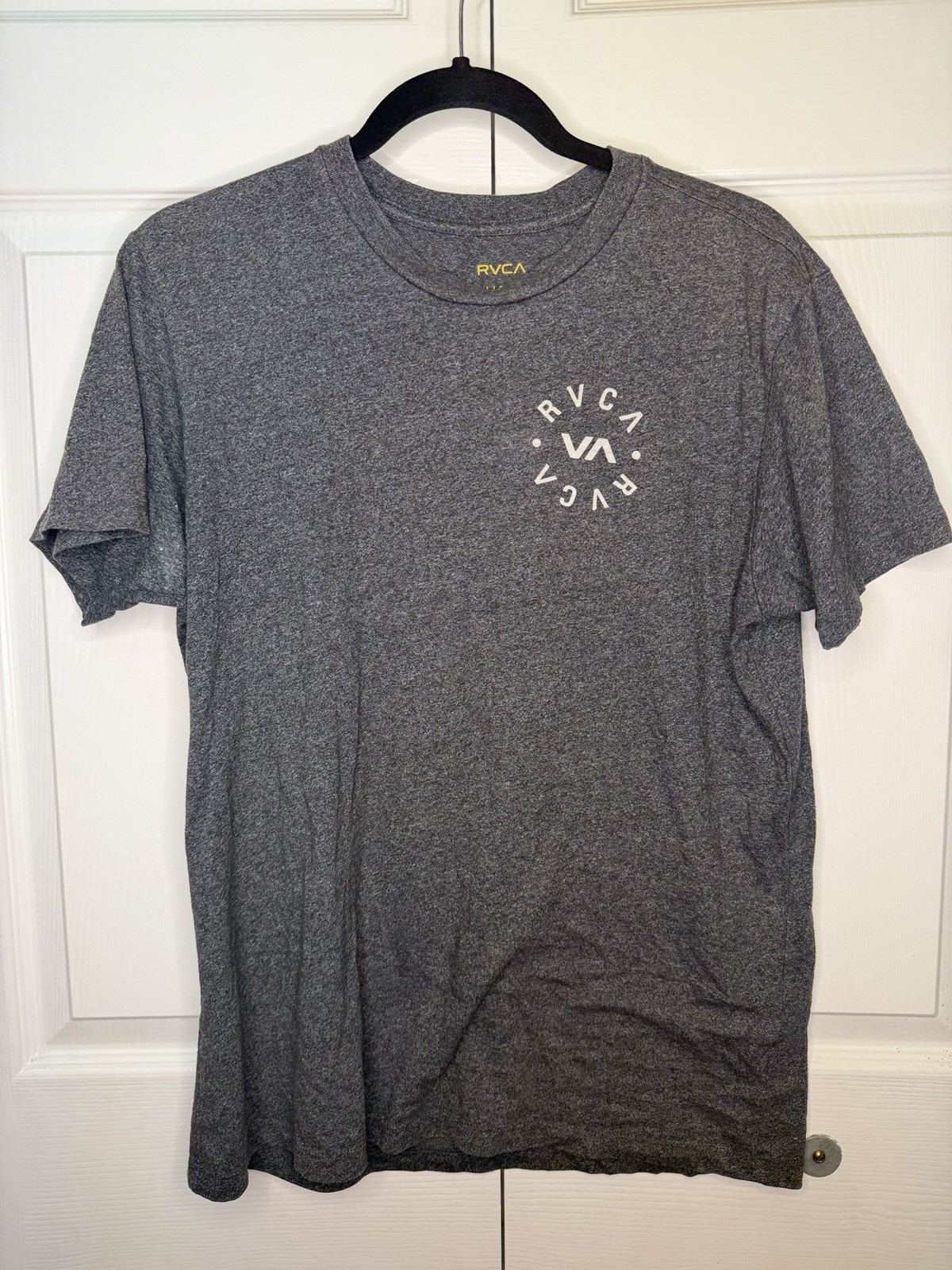 RVCA LIGI6 Men’s L Gray Logo Graphic Crew Neck Short Sleeve Jersey T-Shirt