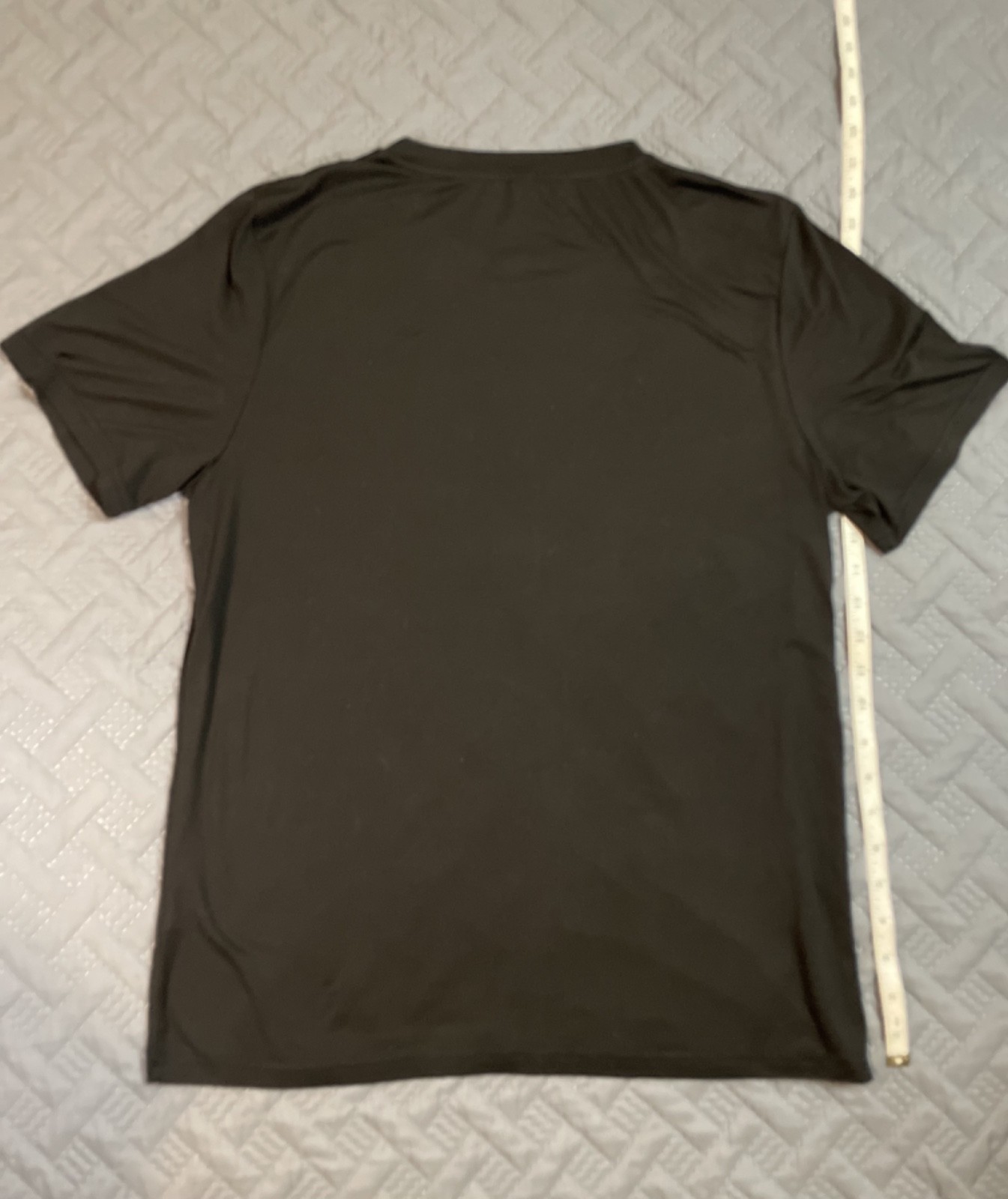 Romwe street wear men’s black skeleton electric shock large print tee size Small