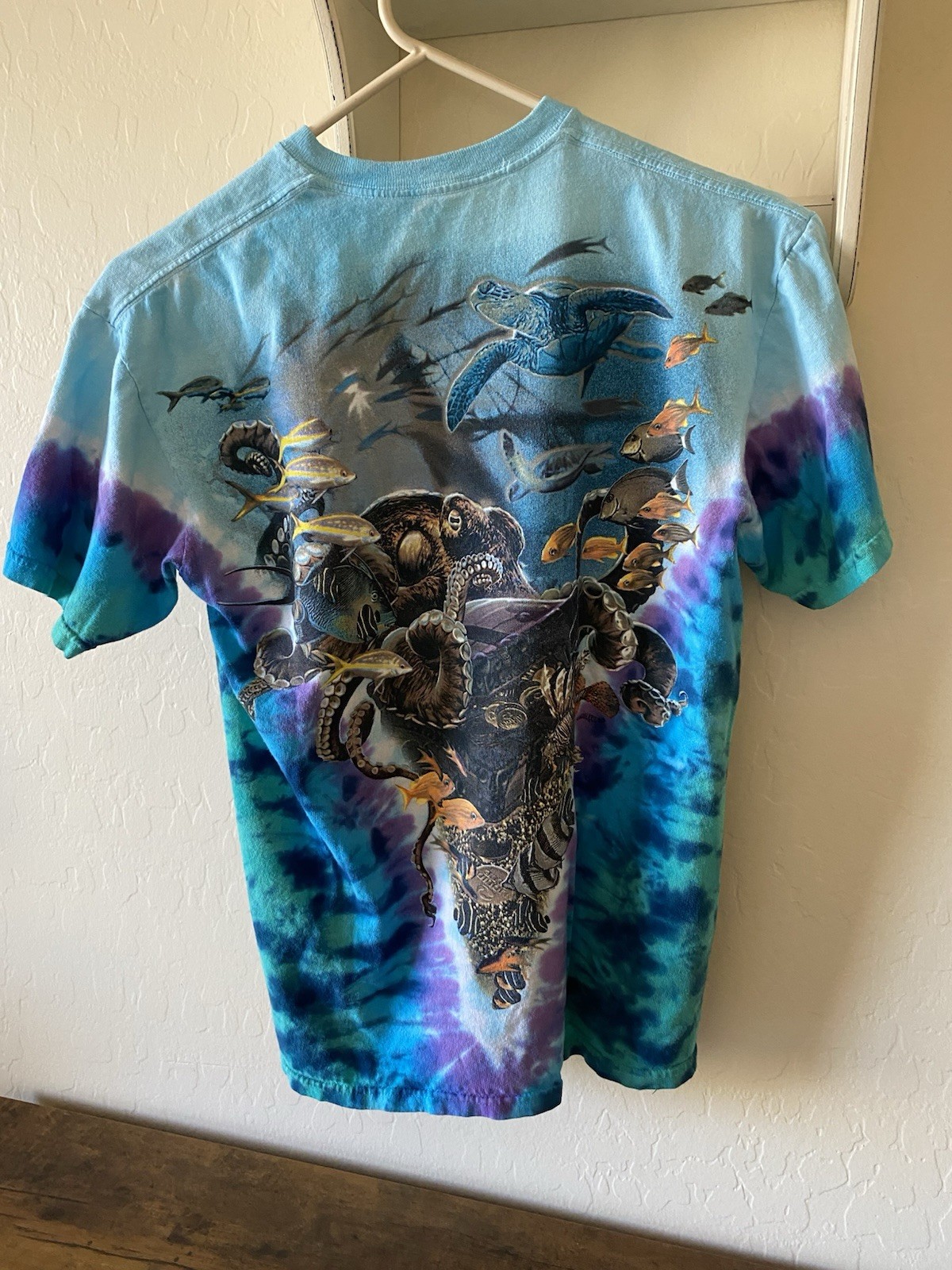 Vintage 90s Y2K Liquid Blue Aquatic Oceanlife Tie Dye Shirt Medium Fish Animals