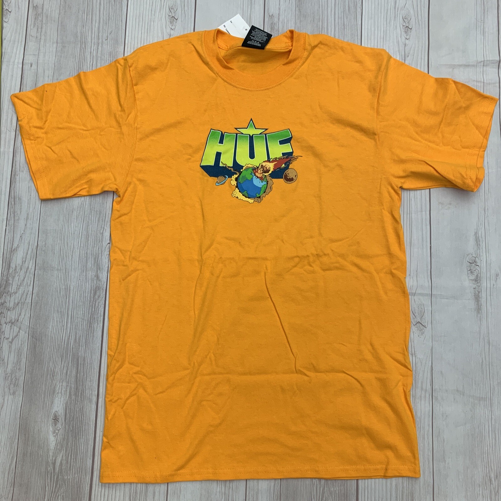 Huf world yellow gold T-shirt unisex size M