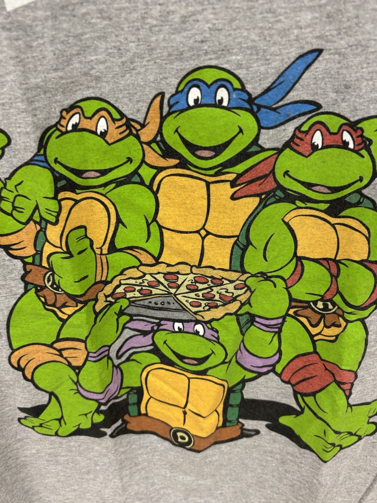 Teenage Mutant Ninja Turtles t-shirt size large. Short sleeve. 90/10 cotton/poly