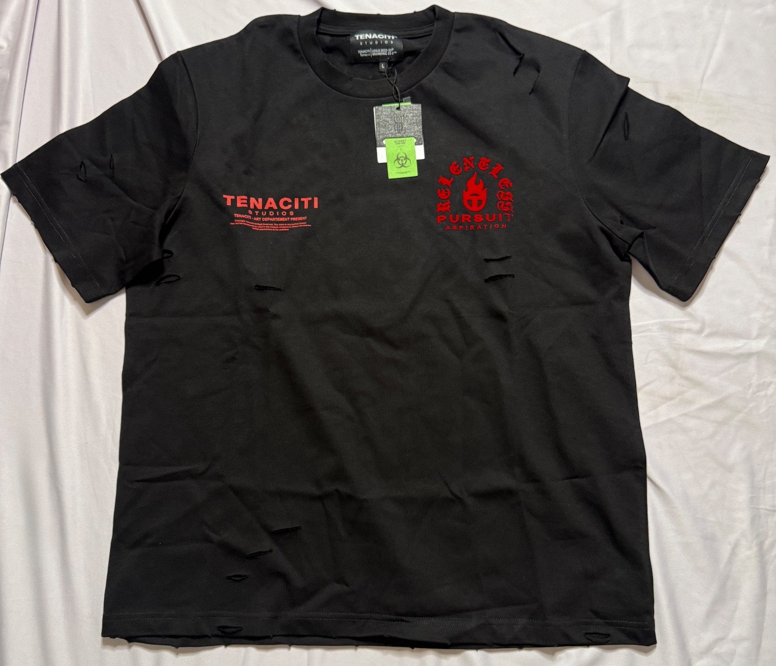 Tenaciti Studios Black Relentless w. Light Distressed Tee NWT Size Large