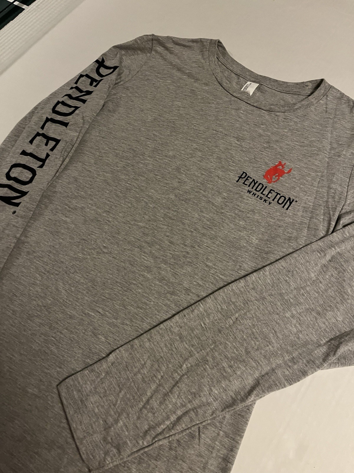 Pendleton Whisky Long Sleeve Logo T-Shirt LARGE Rodeo Midnight 1910 Buck Western