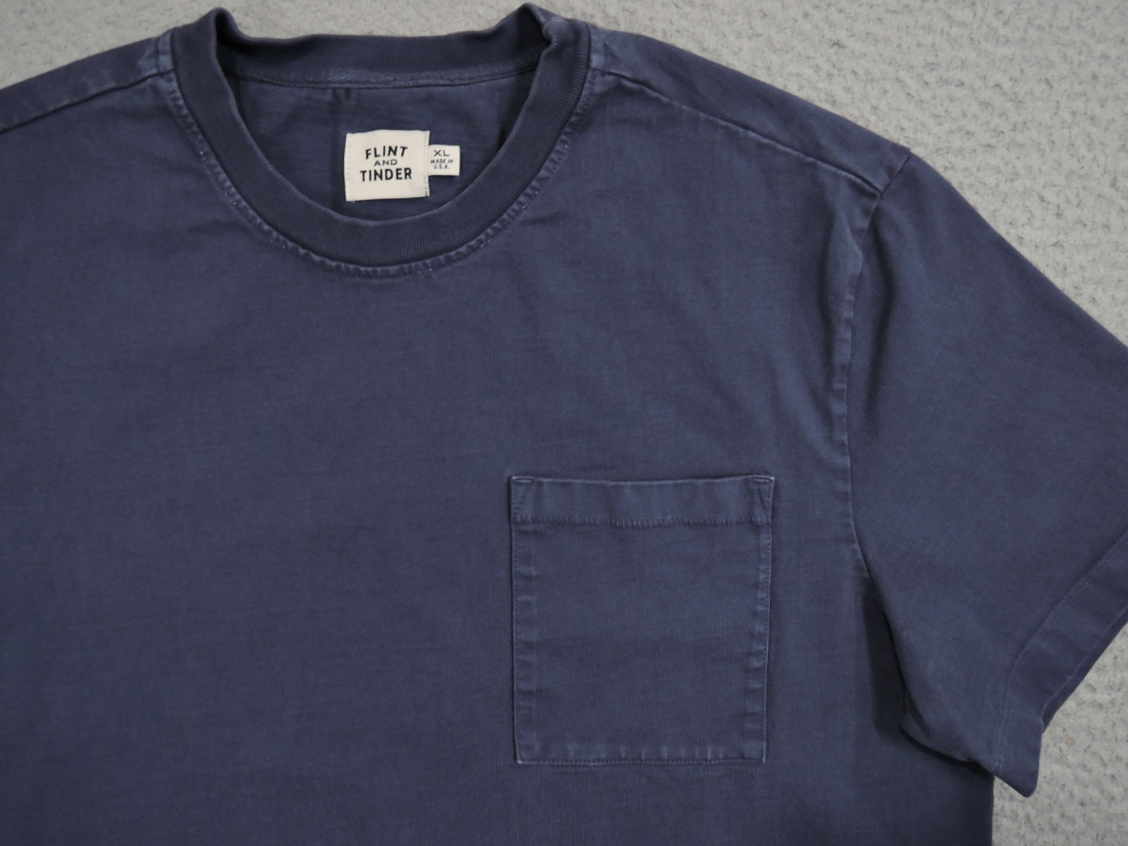Flint & Tinder Shirt Mens XL Blue Heavyweight Crew Neck Pocket Huckberry