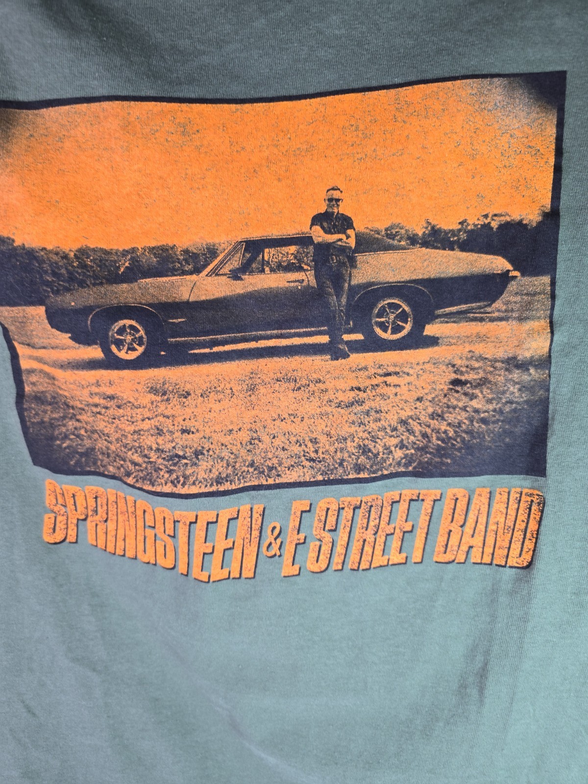 Bruce Springsteen & The E Street Band Tour 2023 Concert Car Green T-Shirt SZ L
