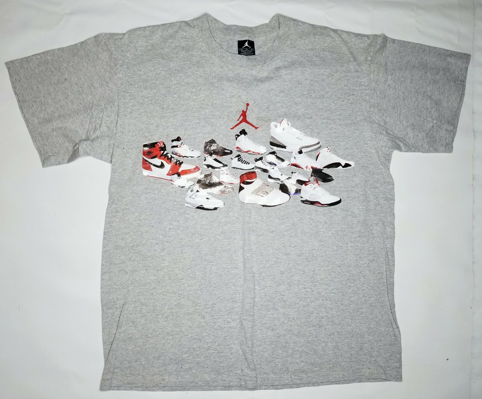 Air Jordan Retro All Shoes OG 1-21 I-XXI Vintage TShirt Medium iv xi iii xiii