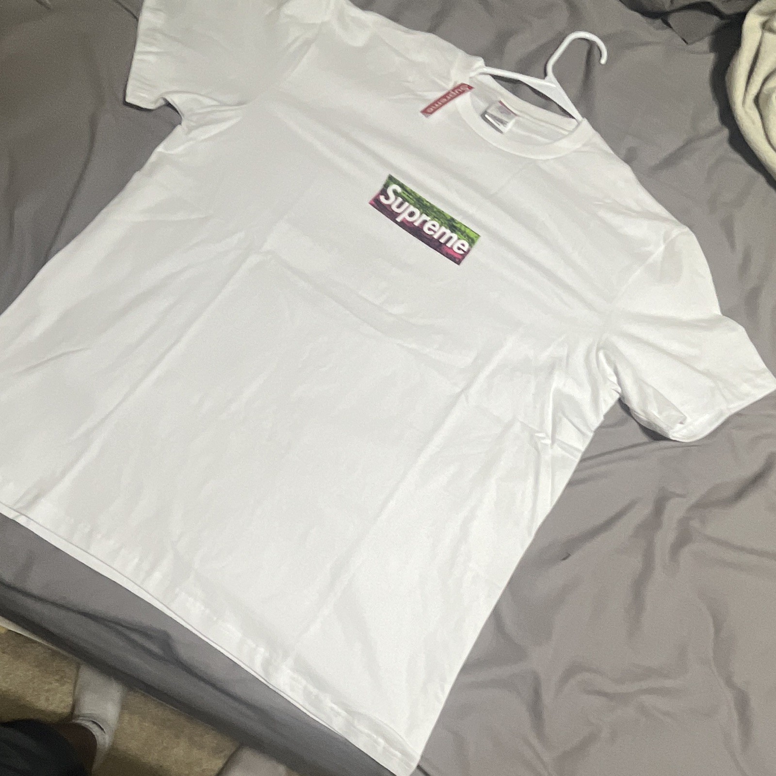 Supreme White Box Logo Graphic Print Cotton Crew Neck Short Sleeve T-Shirt M