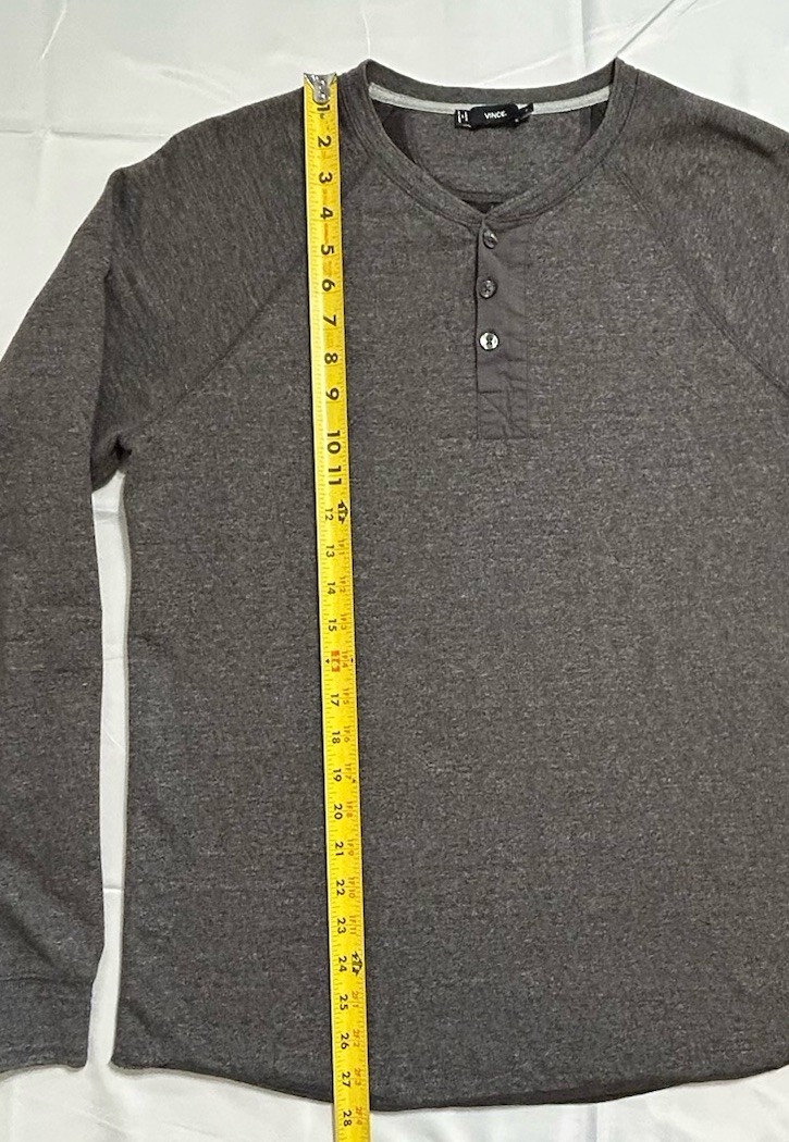 Vince Henley Pullover Shirt Mens M Gray Long Sleeve Raglan Button Up Casual