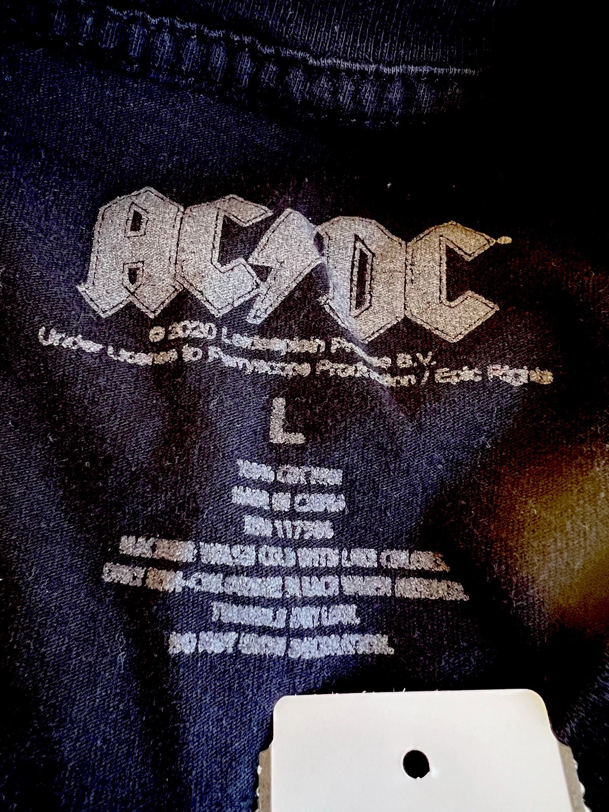ACDC (2020) Official AC⚡️DC “Blow Up Your Video World Tour” T-Shirt Size Large
