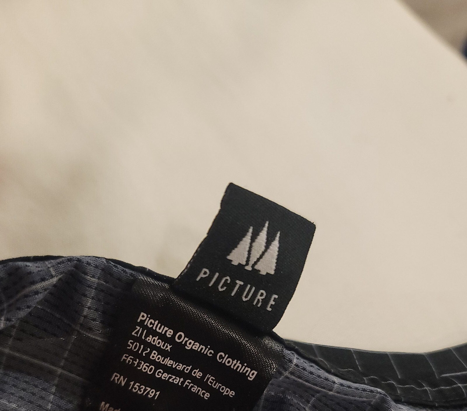 Picture Organic Clothing 100% RECYCLED Polyester T Shirt Tee Mens Clothing ~M