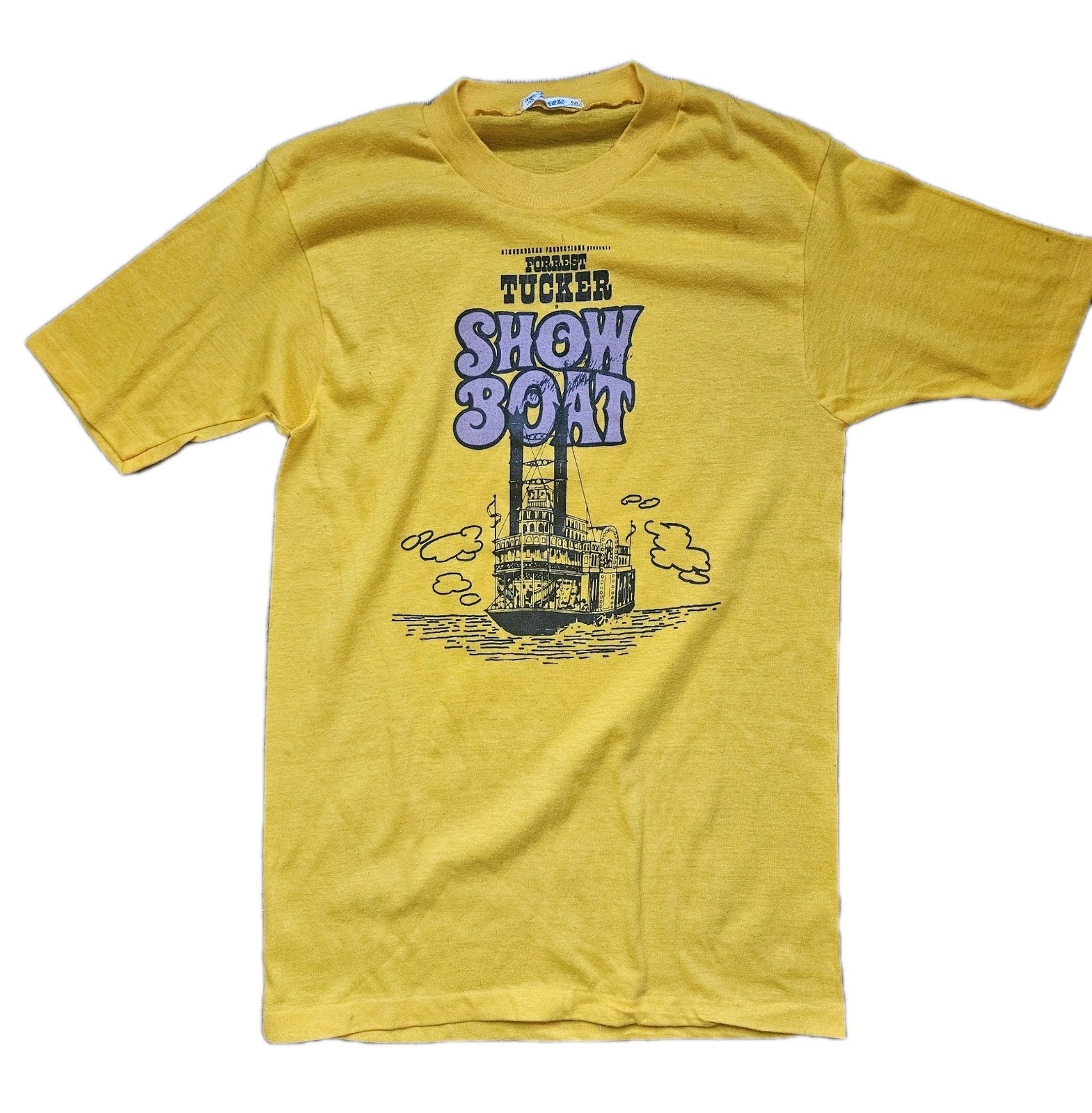 Vintage 70s 80s Broadway SHOWBOAT tee T-shirt Forrest Tucker Munsingwear Theater