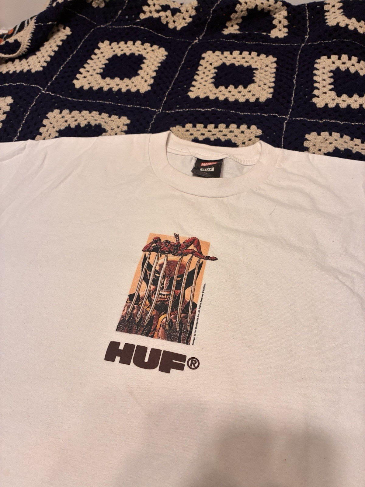 Marvel HUF Deadpool Wolverine X-Men Cartoon Skateboard Graphic T-Shirt XL