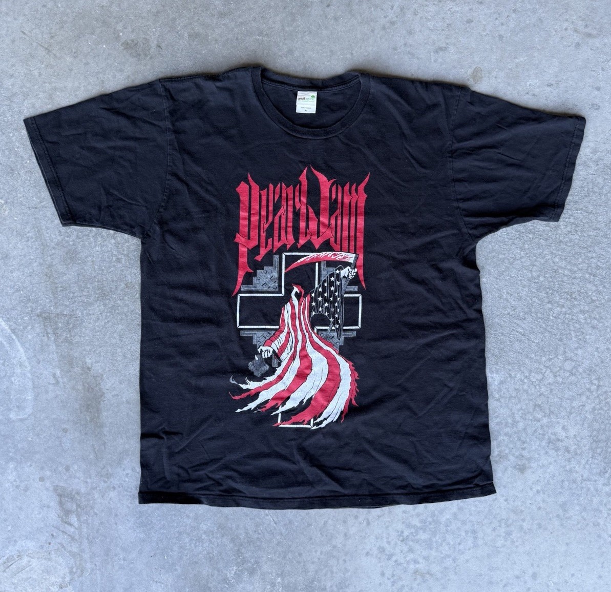 Y2K Pearl Jam Anvil Rock Tour Band Tee Shirt Mens XL American Flag Graphic 2008