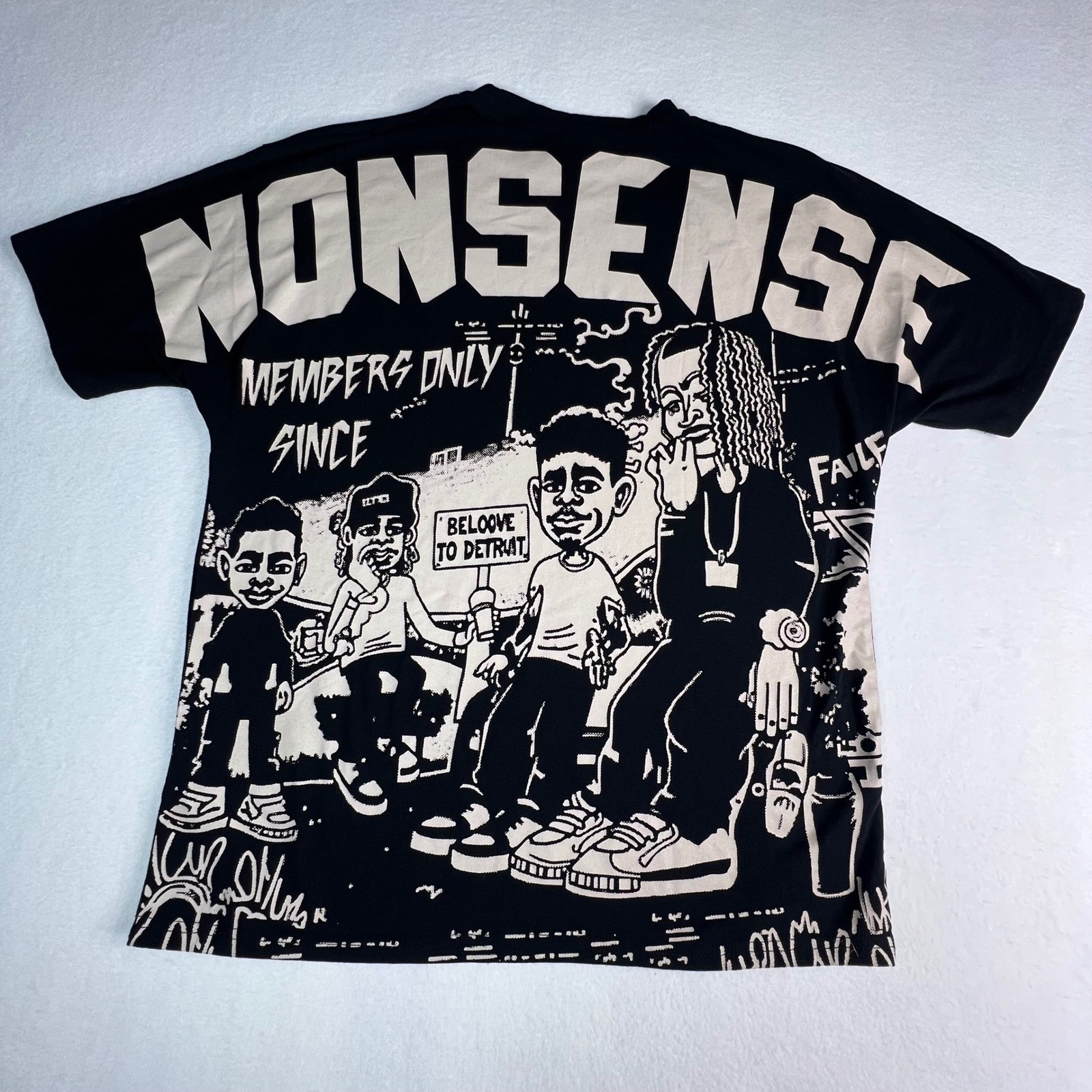 Nonsense Graphic Short Sleeve T-Shirt Mens Large Urban Cartoon Back Print Tee