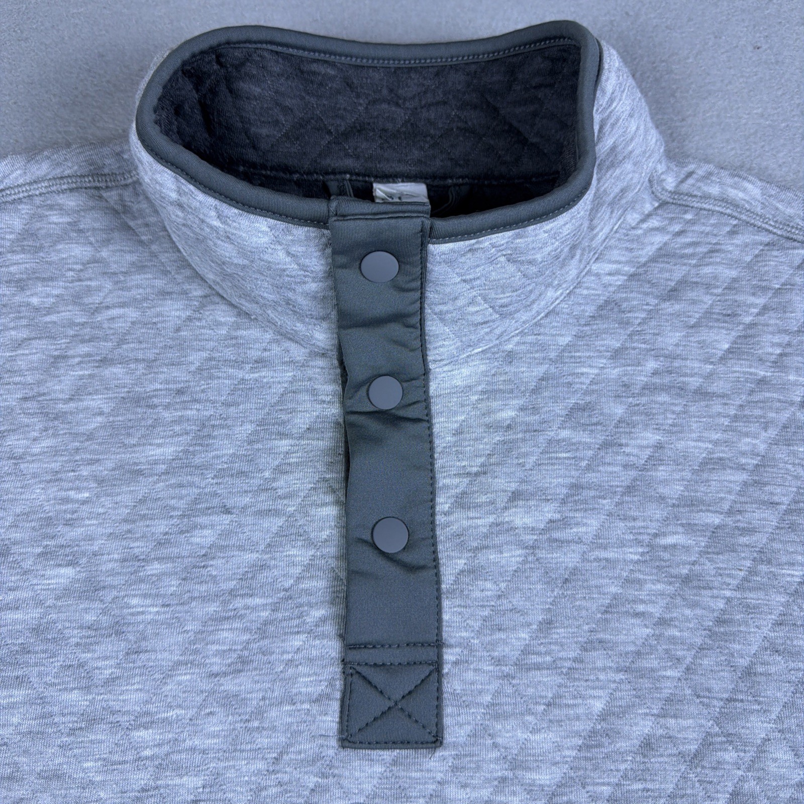 Marine Layer Crobet Pullover Mens Medium Charcoal Gray Snap Quilted Reversible