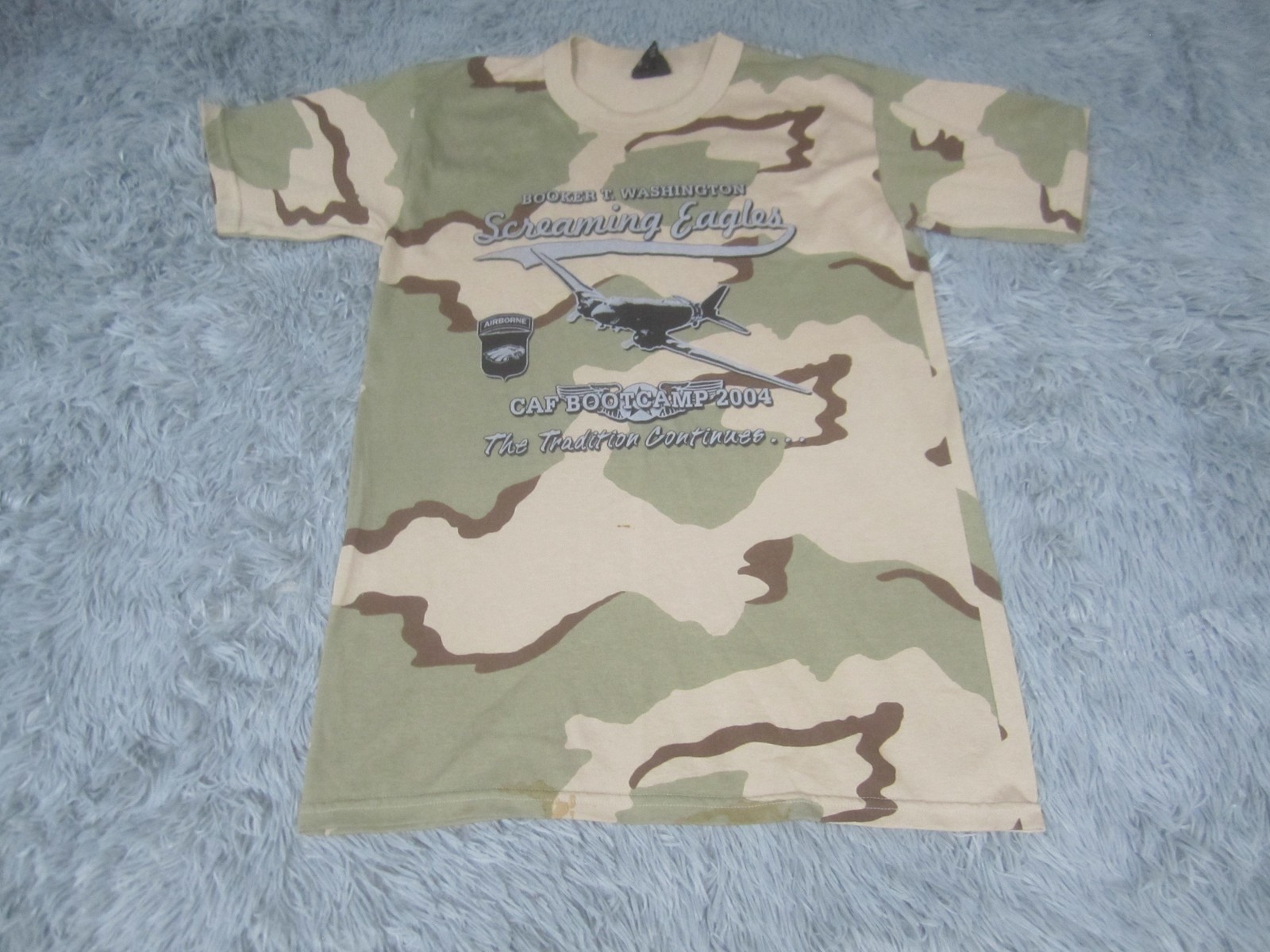 Vintage Rothco Camo Shirt Mens Medium Desert Booker T Screaming Eagles 2000s