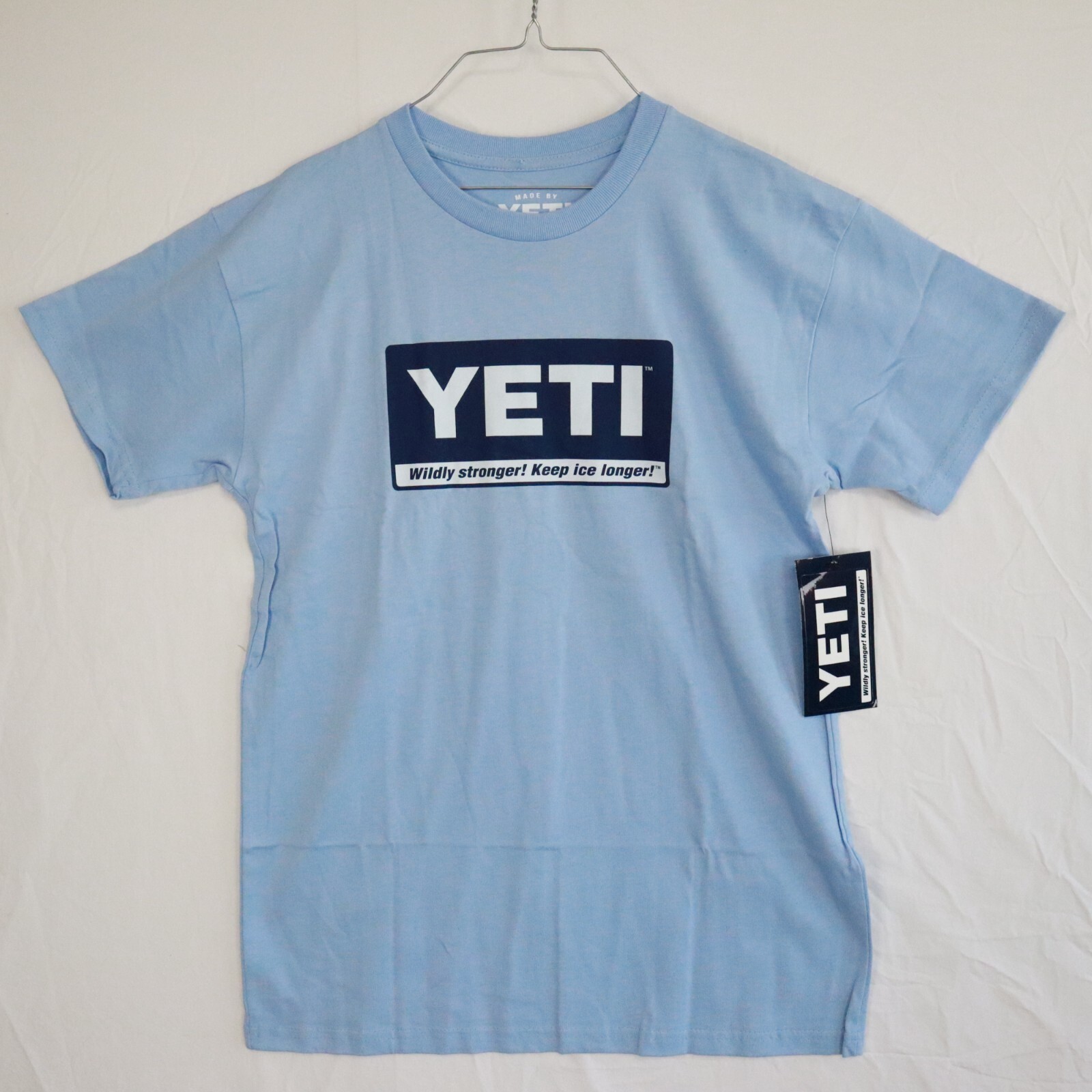 Yeti T-Shirt Mens Medium Crew Neck Billboard Logo Tee Blue Short Sleeve NWT