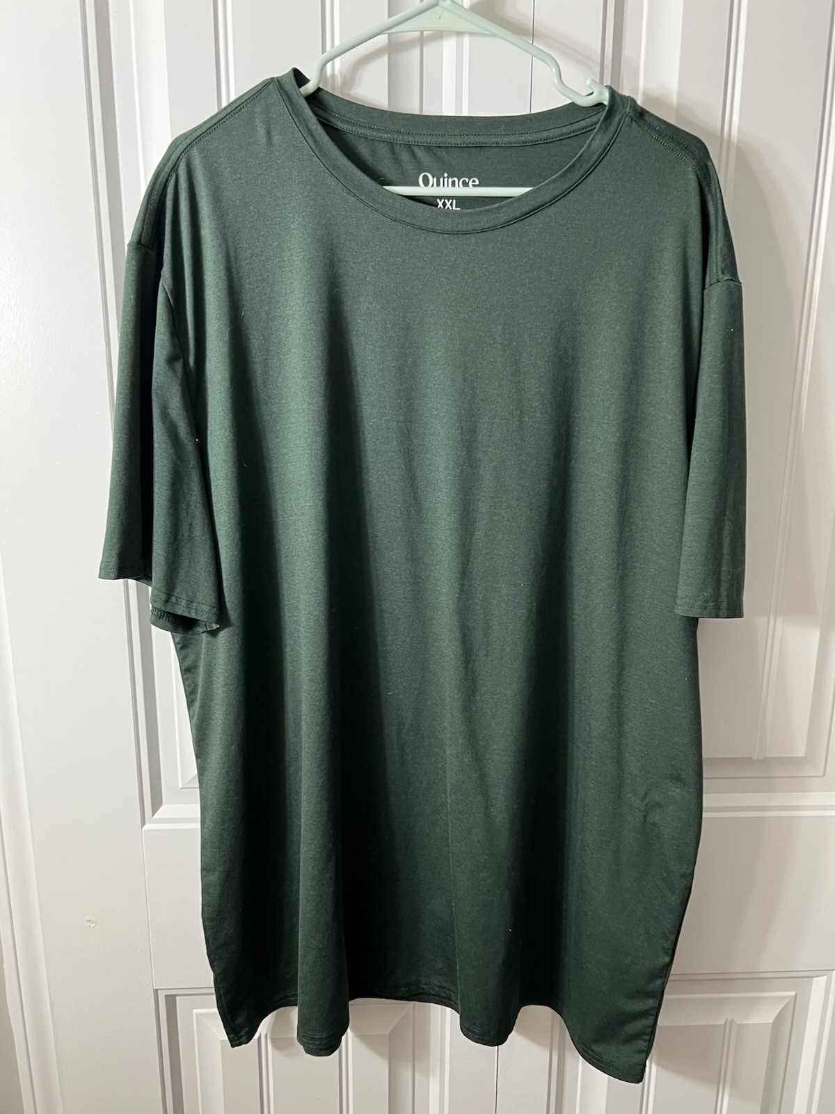 Quince XXL Men’s Forest Green Tee Shirt NWOT