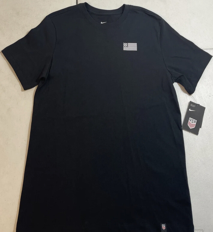 Nike USA Flag Front Travel Tee Black White Mens Sz Small DB9979-010