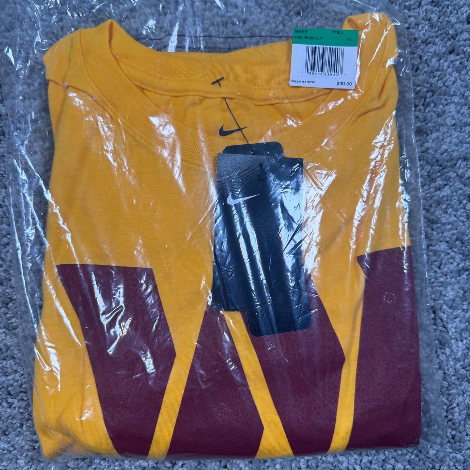 Nike Washington Commanders T-Shirt Mens NFL Graphic Logo Gold XL NEW