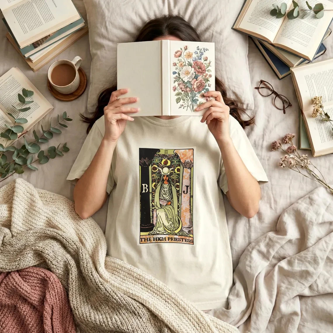 The High Priestess Tarot Shirt, Tarot Card T-Shirt, Witchy Graphic Tee,