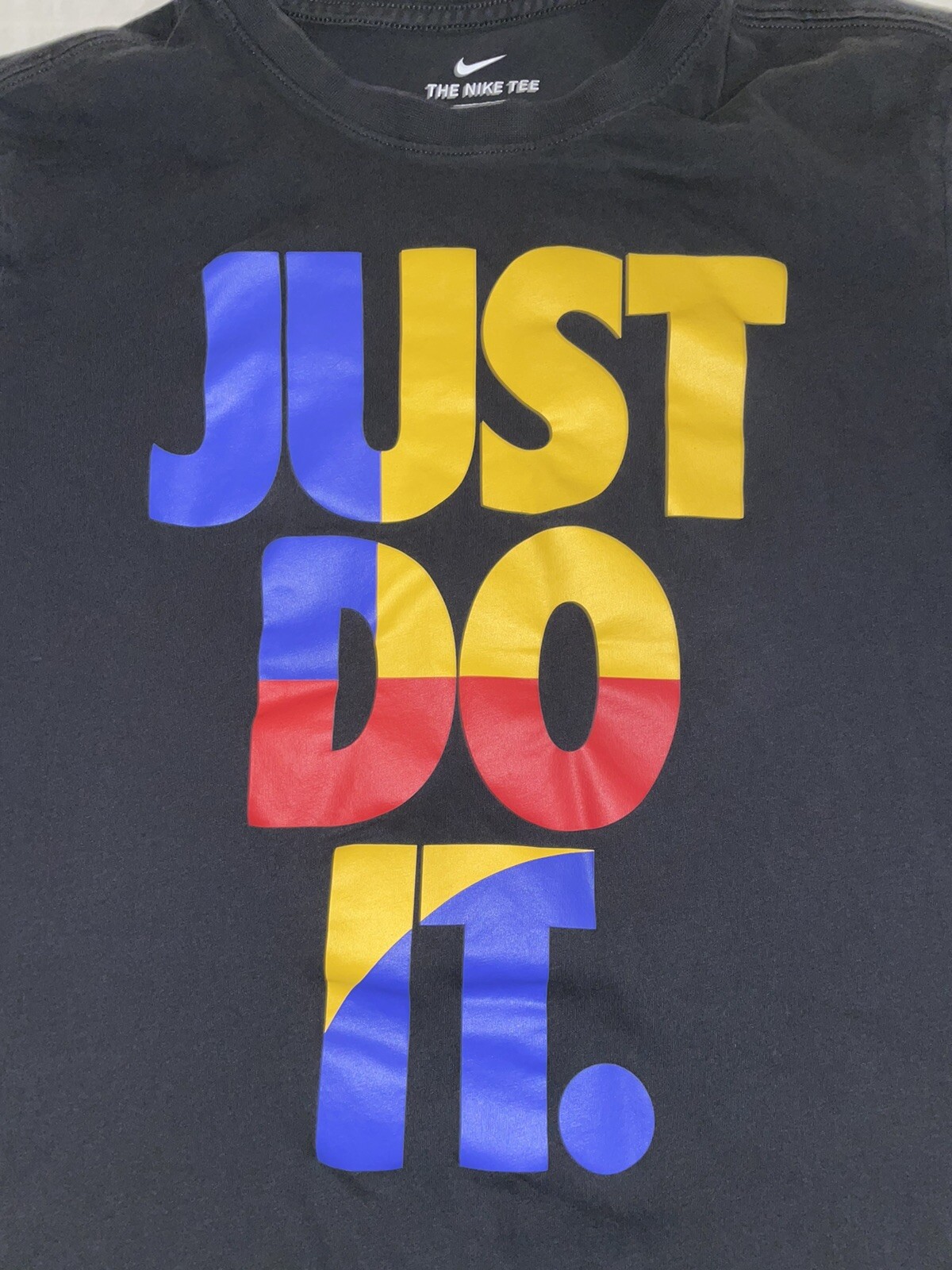 Nike Men’s Just Do It Swoosh Graphic Athletic Workout T-Shirt Black Mens Medium