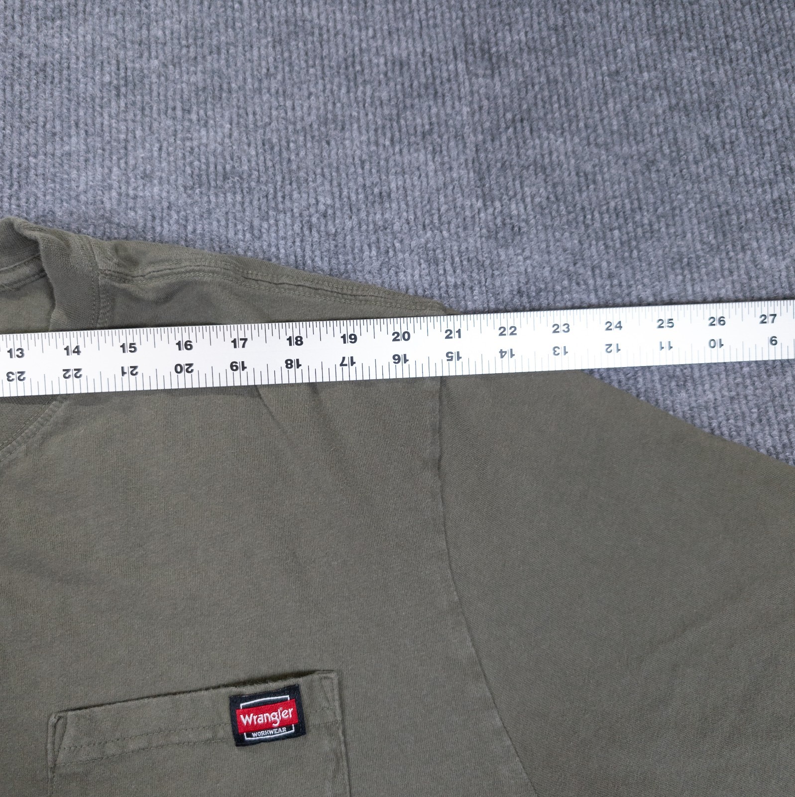 Wrangler Workwear Men’s 2XLT Tall Green Short Sleeve Pocket Tee