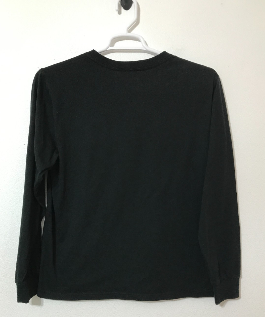 Chubbies T-Shirt Size Large Long Sleeve The Weekend has Arrived Pocket Black