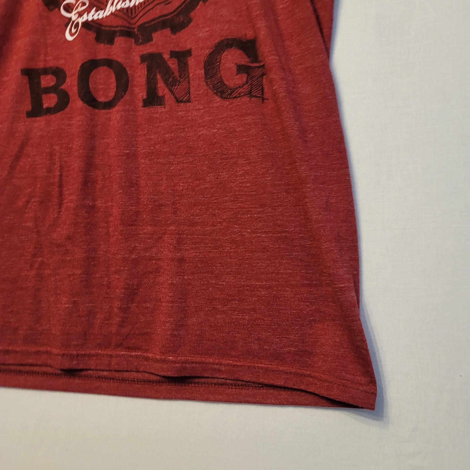 Billabong T-shirt M Wave Badge Logo Est 1973 Poly/Cotton/Rayon Brick Red V Good