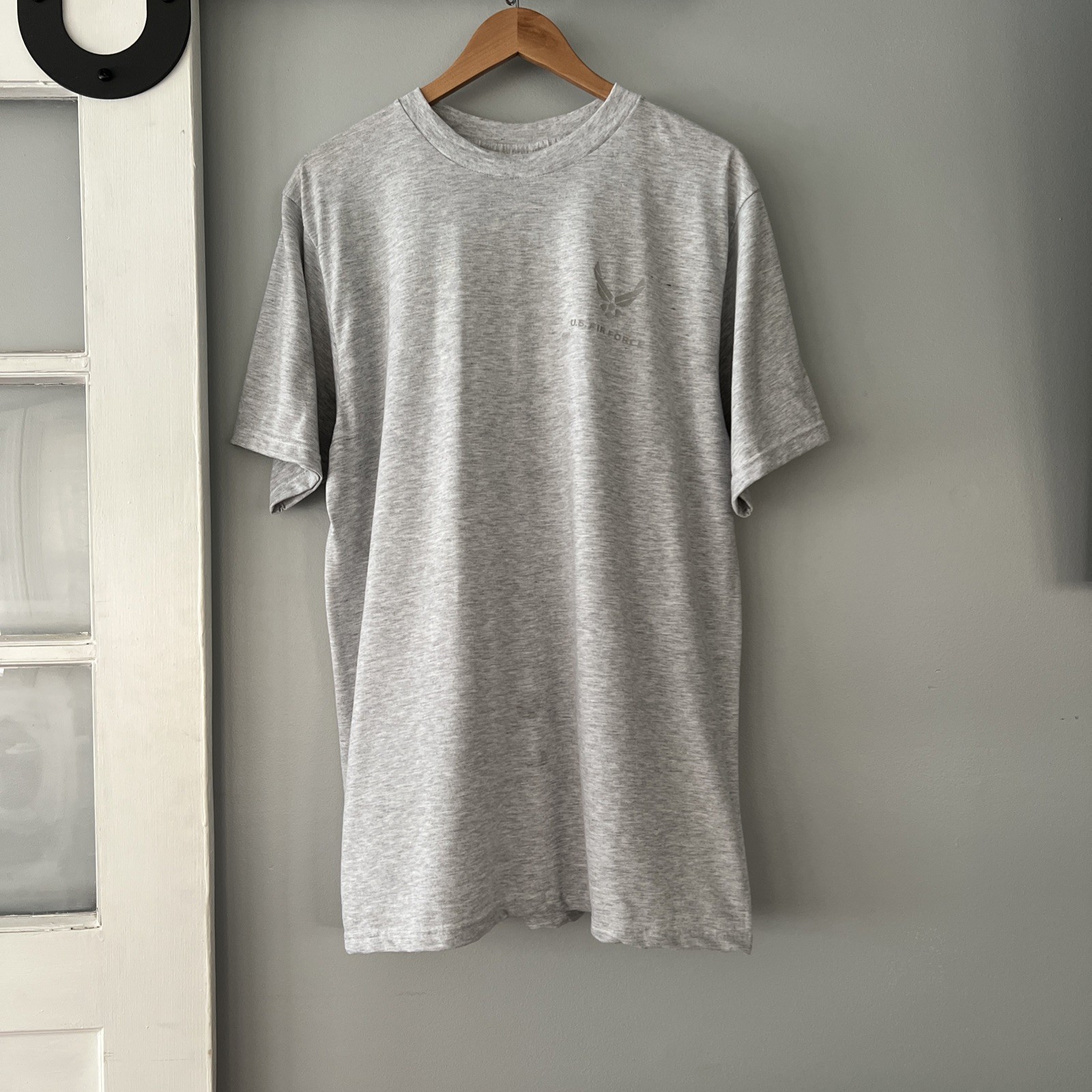 Vintage U. S. Air Force Logo 2-Sided Print Heather Gray T-Shirt Men’s Large