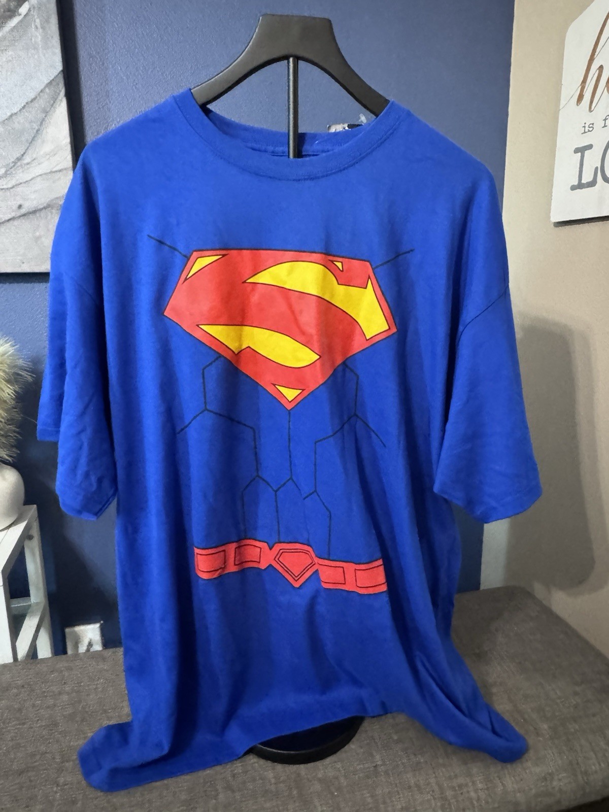Superman Graphic T-Shirt w Cape DC Comics Rubies Adult XL Muscle Chest Dad Shirt