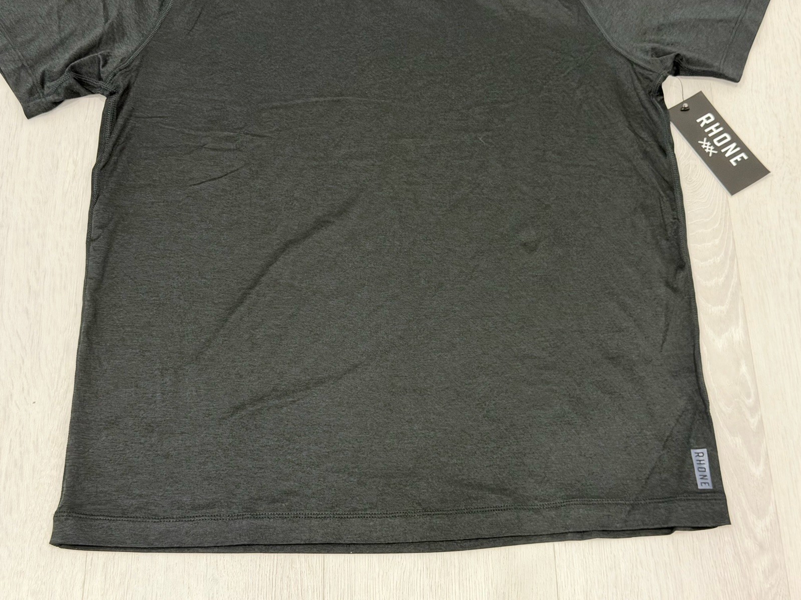 Men’s RHONE Atmosphere Tee T-shirt Short Sleeve – True Black Heather – M $58
