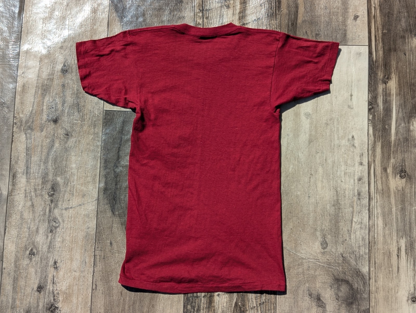 Vintage 60s 70s Mayo Spruce Wine Red Single Stitch Pocket T Shirt XS Nos