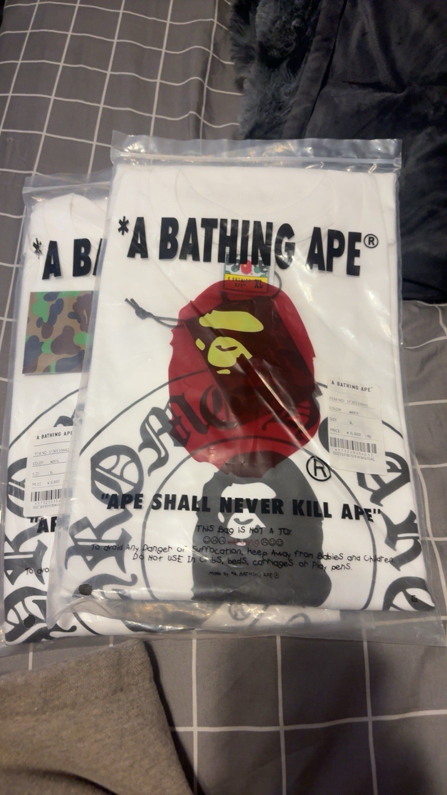 A Bathing Ape BAPE Men’s Logo Graphic tees 45 each best reseller in USA‼️🚀 🇺🇸