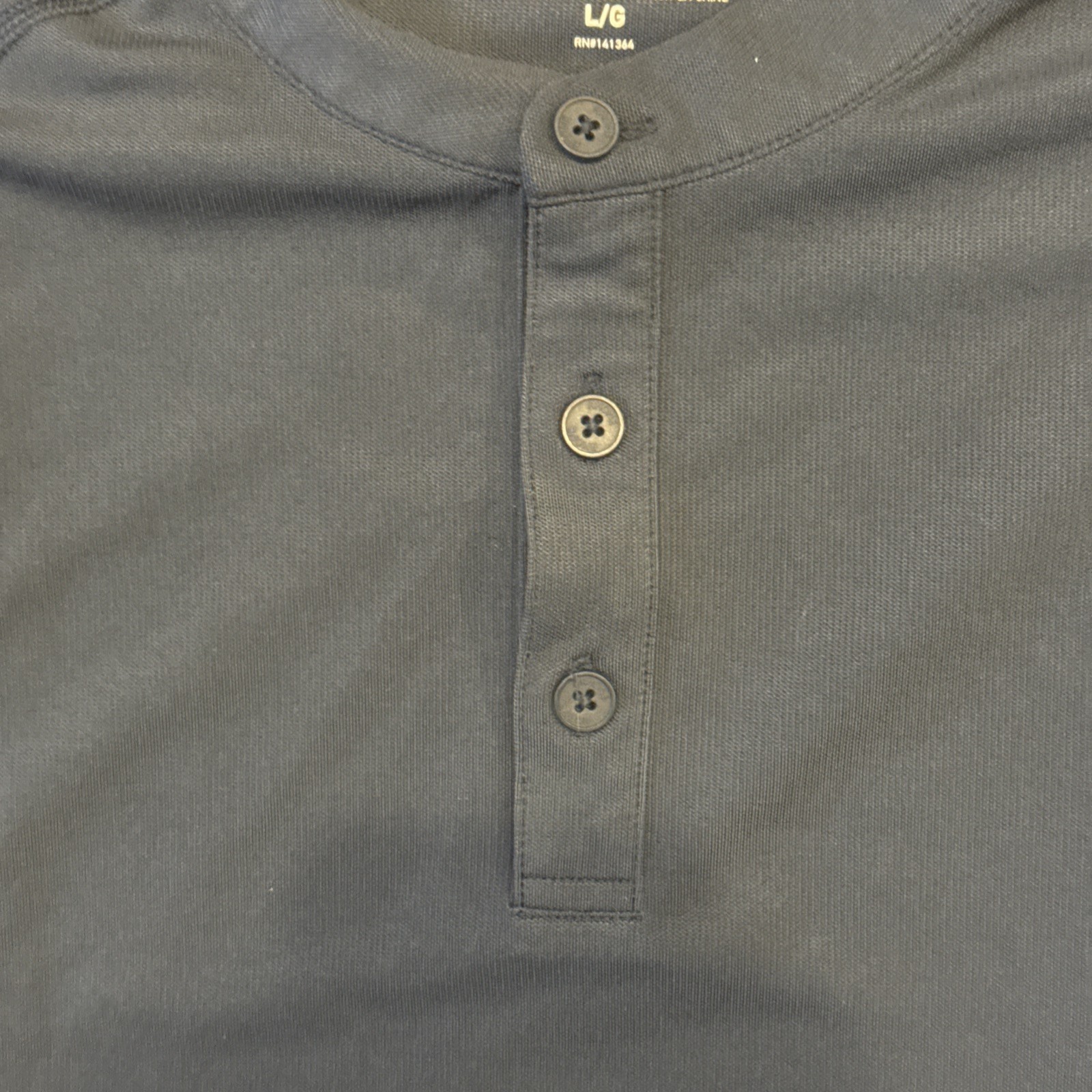 Rhone Shirt Men’s Large Blue 3 Button Crewneck Performance Stretch
