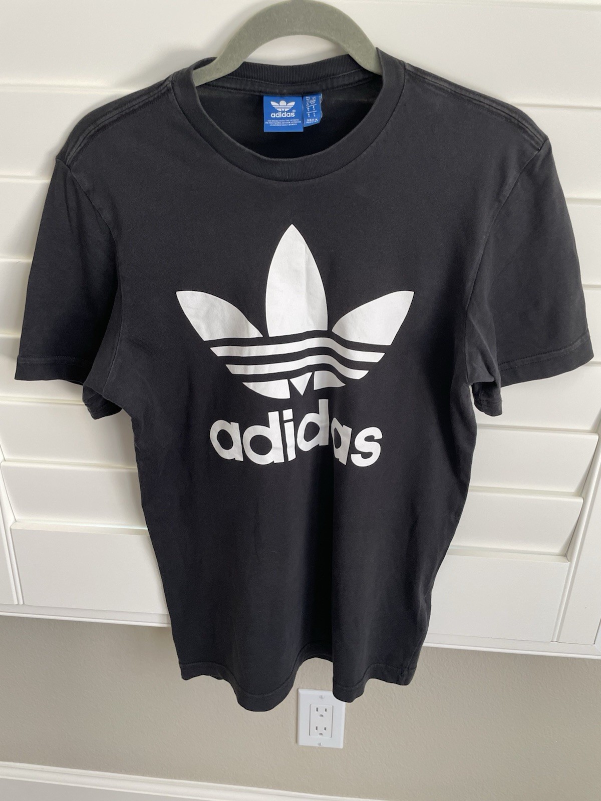Adidas Originals Logo T Shirt Small