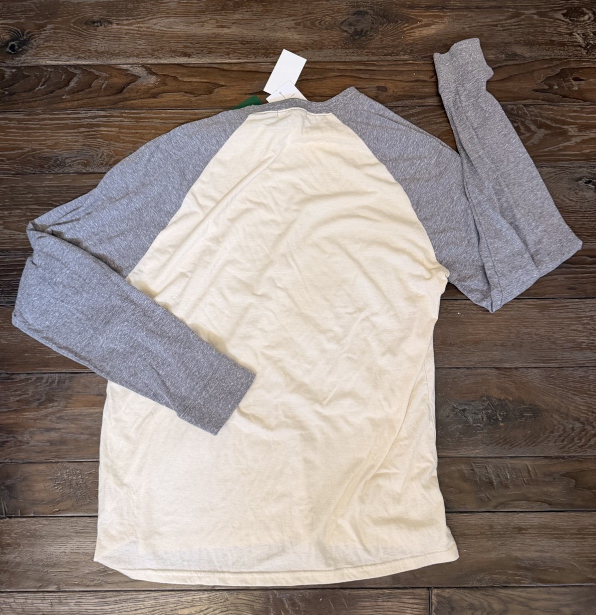 Threads 4 Thought Bobby Raglan Colorblock Mens Large Long Sleeve Tee Gray Beige