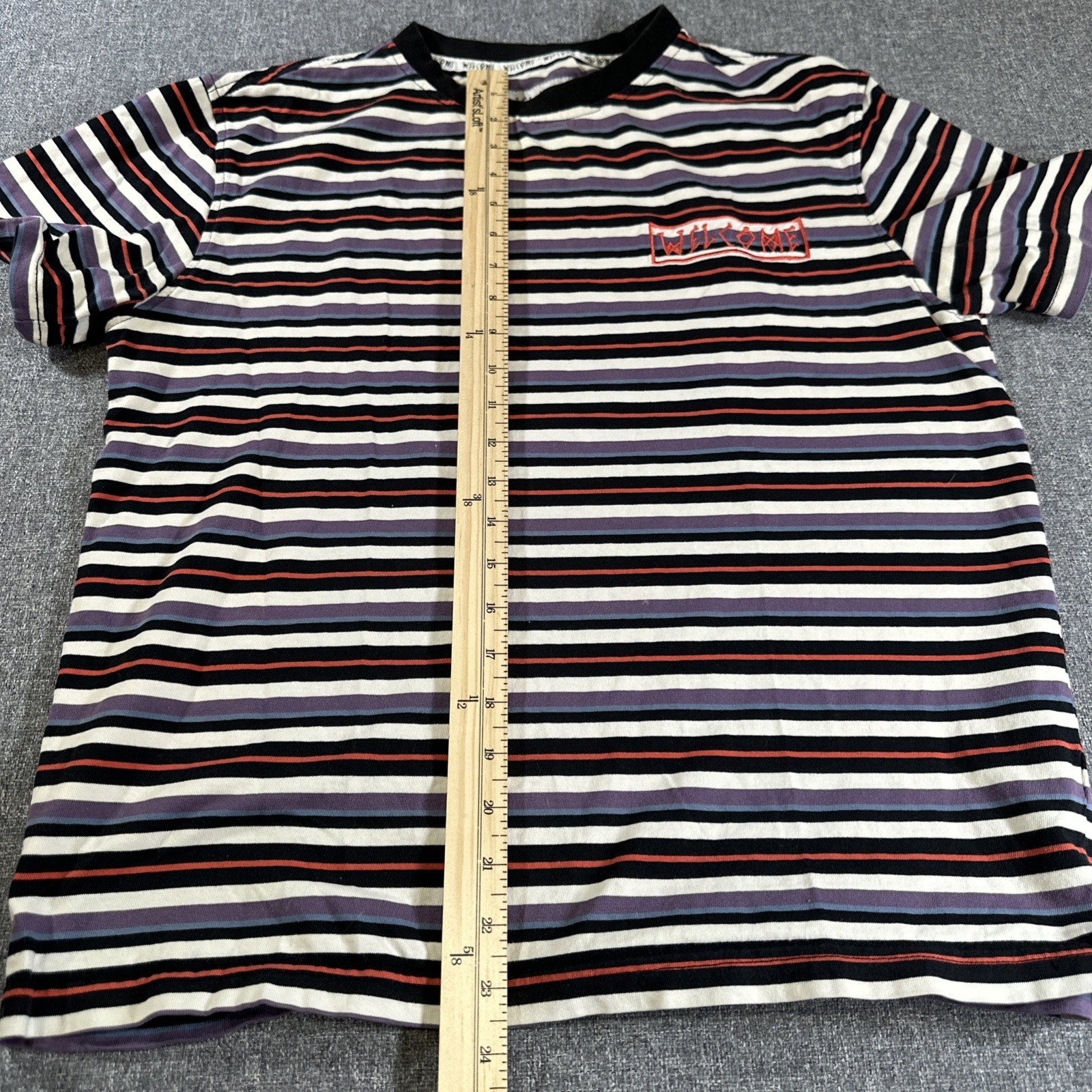 Welcome Striped T Shirt Mens Medium Purple Black Streetwear Graphic Tee