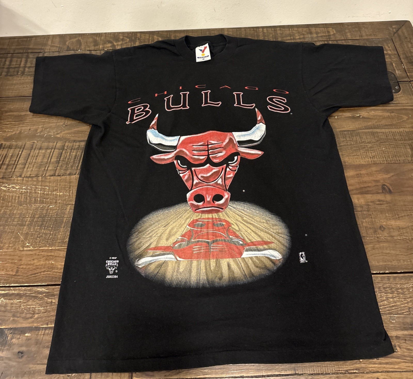Vintage Chicago Bulls T Shirt Mens XL Big Bull NBA Made in USA Single Stitch